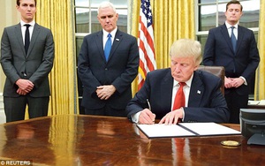 Vừa nhậm chức, ông Trump thay hết rèm, ghế Phòng Bầu dục