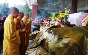 Lãnh đạo tỉnh Nghệ An lên tiếng về cặp bánh chưng 7 tạ