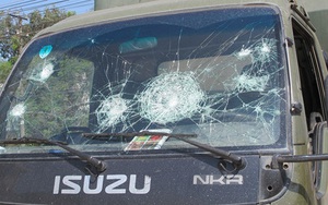 50 công nhân Đồng Nai đập xe cảnh sát giao thông