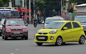 Grab,Uber và taxi truyền thống: Ai khổ vì ai!