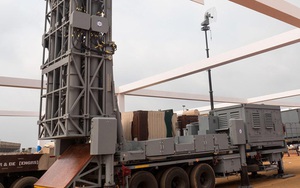 Ấn Độ cùng Israel phát triển hệ thống tên lửa đối không MRSAM có tầm bắn 70 km