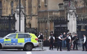 Nghi khủng bố nhắm vào tòa nhà Quốc hội Anh