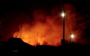 Nổ kho đạn lớn nhất Ukraine, dân toàn thành phố Balakleya sơ tán khẩn cấp