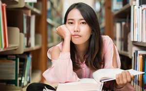 Nữ du học sinh Thụy Sĩ nghẹn ngào khi đi thực tập bị bắt cọ nhà vệ sinh, về nước làm quần quật 6 tháng không lương