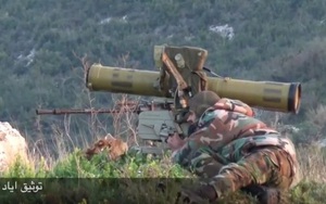 Lọt ổ phục kích, tên lửa chống tăng "thổi bay" xe phiến quân Syria