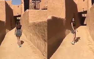 Người mẫu Ả Rập Saudi bị truy tìm vì mặc váy ngắn và áo hở rốn đi lại trong khu di tích lịch sử