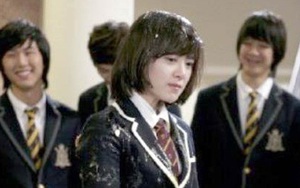 Bạo lực học đường ở Hàn Quốc: Sự thật đen tối đằng sau thế giới phim ảnh long lanh