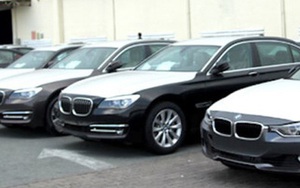 Số phận 450 xe BMW đang 'đắp chiếu' ở cảng TPHCM ra sao?