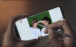 Samsung phát hành video quảng cáo cho Galaxy Note8, nhấn mạnh tính năng đặc biệt của máy giúp gắn kết mọi người tốt hơn
