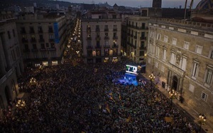 Catalonia và thực tế lạnh lùng sau tuyên bố độc lập