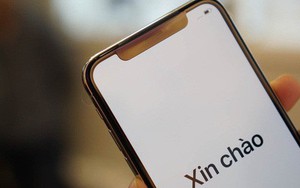 Trên tay iPhone X đầu tiên tại Việt Nam giá 68 triệu đồng