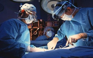 Những sự cố khó tin nhưng có thật của cánh mày râu