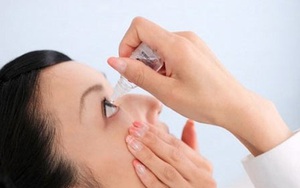 Cách xử trí khi côn trùng bay vào mắt