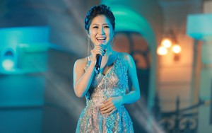 Gặp sự cố, Hương Tràm vẫn hát live Em gái mưa cực đỉnh, khiến khán giả phát cuồng