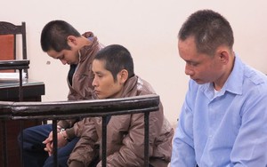 Ba anh em ruột sát hại hàng xóm vì cho rằng mẹ bị đánh