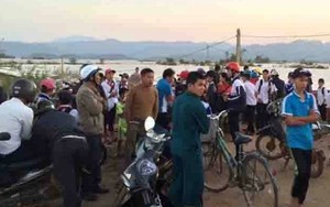 Tìm thấy thi thể 2 học sinh bị nước suối cuốn trôi