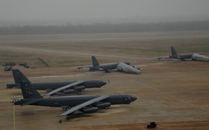 "Ngoáo ộp" B-52 khiến cả TG khiếp sợ vẫn bị tên lửa VN phủ đầu choáng váng và tử thương