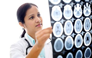 6 dấu hiệu cảnh báo có thể bạn đang có một khối u trong não