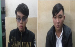 Hình sự bắt 2 người thủ súng đạn đi đòi nợ