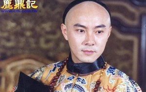 “Vi Tiểu Bảo" của Kim Dung dù trên phim đào hoa thế nào nhưng ở ngoài đời chỉ chung tình duy nhất một người