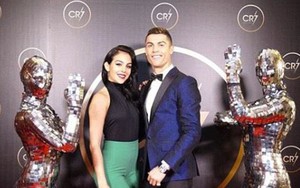 Ronaldo tôn vinh chính bản thân mình theo cách rất... CR7