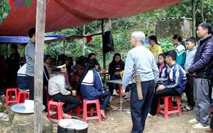 Nữ sinh lớp 9 tử vong sau khi bị chó cắn vào ngón tay