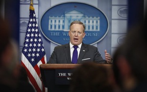 Trump chỉ trích doanh nghiệp "hắt hủi" con gái khi đang họp với cơ quan tình báo?