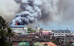 Chiến lược đánh IS của Philippines: Dội bom phá hoại để cứu lấy Marawi