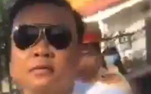 [Video] Người "lạ" bị tố đánh tới tấp tài xế ô tô khi đang làm việc với CSGT Vĩnh Phúc là ai?