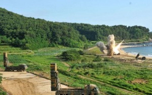 Vệ tinh dân sự "tí hon" truy vết tên lửa "khổng lồ" của Triều Tiên
