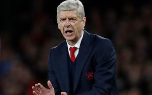 Thua đau, Wenger lần đầu úp mở chuyện rời Arsenal