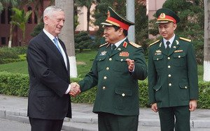 Bộ trưởng BQP Mỹ James Mattis chúc U23 VN may mắn trước trận đấu lịch sử