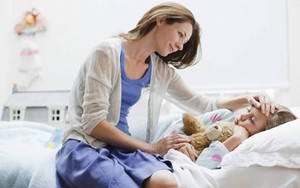 Nghỉ việc chăm sóc người nhà bị ốm, có bị coi là tự ý nghỉ việc?