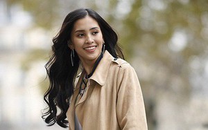 Hoa hậu Tiểu Vy mặt mộc dạo phố Paris, khoe vẻ đẹp đầy sức sống của tuổi 18