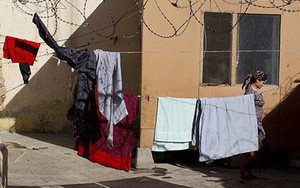 Không vượt qua cuộc kiểm tra trinh tiết, nhiều phụ nữ Afghanistan bị tống giam