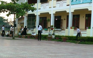 Thầy giáo mang dao vào trường, đánh 2 nữ giáo viên bị thương