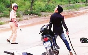 CSGT bị chém đứt tai khi vây bắt 'quái xế'