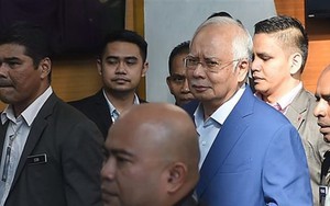 Cựu Thủ tướng Malaysia Najib Razak bị cảnh sát chống rửa tiền thẩm vấn