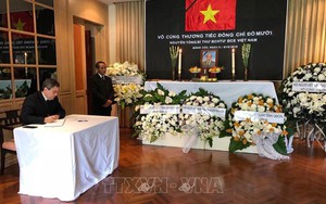 Lễ viếng và mở sổ tang nguyên Tổng Bí thư Đỗ Mười tại Thái Lan, Hàn Quốc