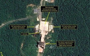 Ngoại trưởng Mỹ tới Bình Nhưỡng thảo luận về phi hạt nhân hóa Bán đảo Triều Tiên