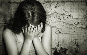 Nam thanh niên miền Tây rủ bé gái 14 tuổi về nhà quan hệ tình dục