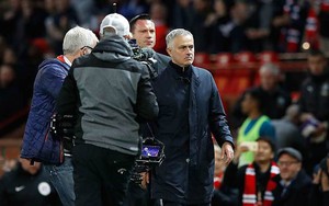 Mourinho bị điều tra sau chiến thắng nghẹt thở trước Newcastle