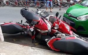Hiện trường vụ taxi tông 6 xe máy ở ngã tư được chia sẻ liên tục trên mạng xã hội