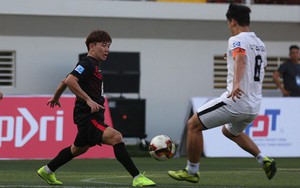Không dự AFF Cup, sao U23 Việt Nam lập siêu phẩm đá phạt trên sân phủi