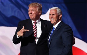 Cử Mike Pence tới châu Á - TBD, ông Trump phó mặc cho Trung Quốc "đục nước béo cò"?