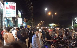 Khách hàng mặc toàn đồ đen cướp tiệm vàng táo tợn ở Quảng Nam