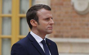 Ông Macron tới Đức hối thúc thành lập quân đội chung châu Âu