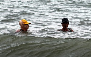 Bão số 9 cách Vũng Tàu 140km, 7 ngư dân rơi xuống biển mất tích