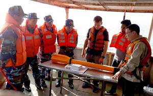 Đoàn Đo đạc biên vẽ hải đồ và nghiên cứu biển tập huấn chuyển giao công nghệ mới