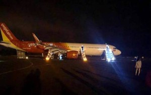 Máy bay Vietjet gặp sự cố, hành khách được lệnh bỏ lại hành lý, xuống bằng cửa thoát hiểm